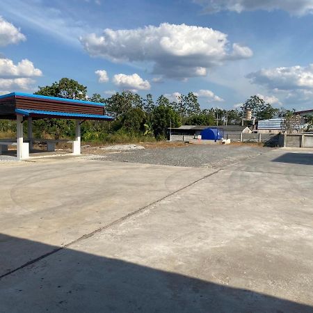Tk House ห้องพักท่าตะเกียบ Nok Khao Екстериор снимка